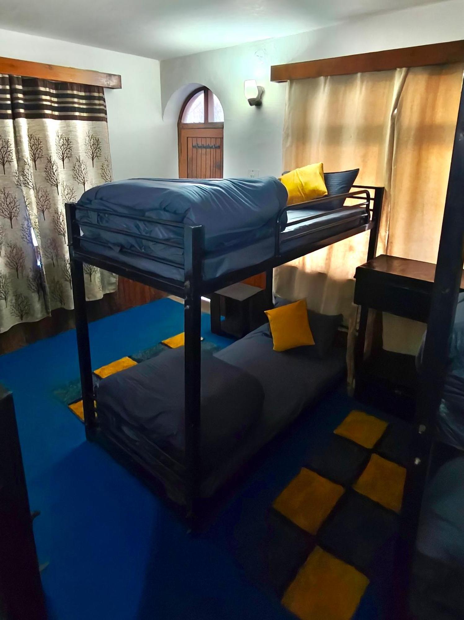 Basecamp Manali Hostel ห้อง รูปภาพ